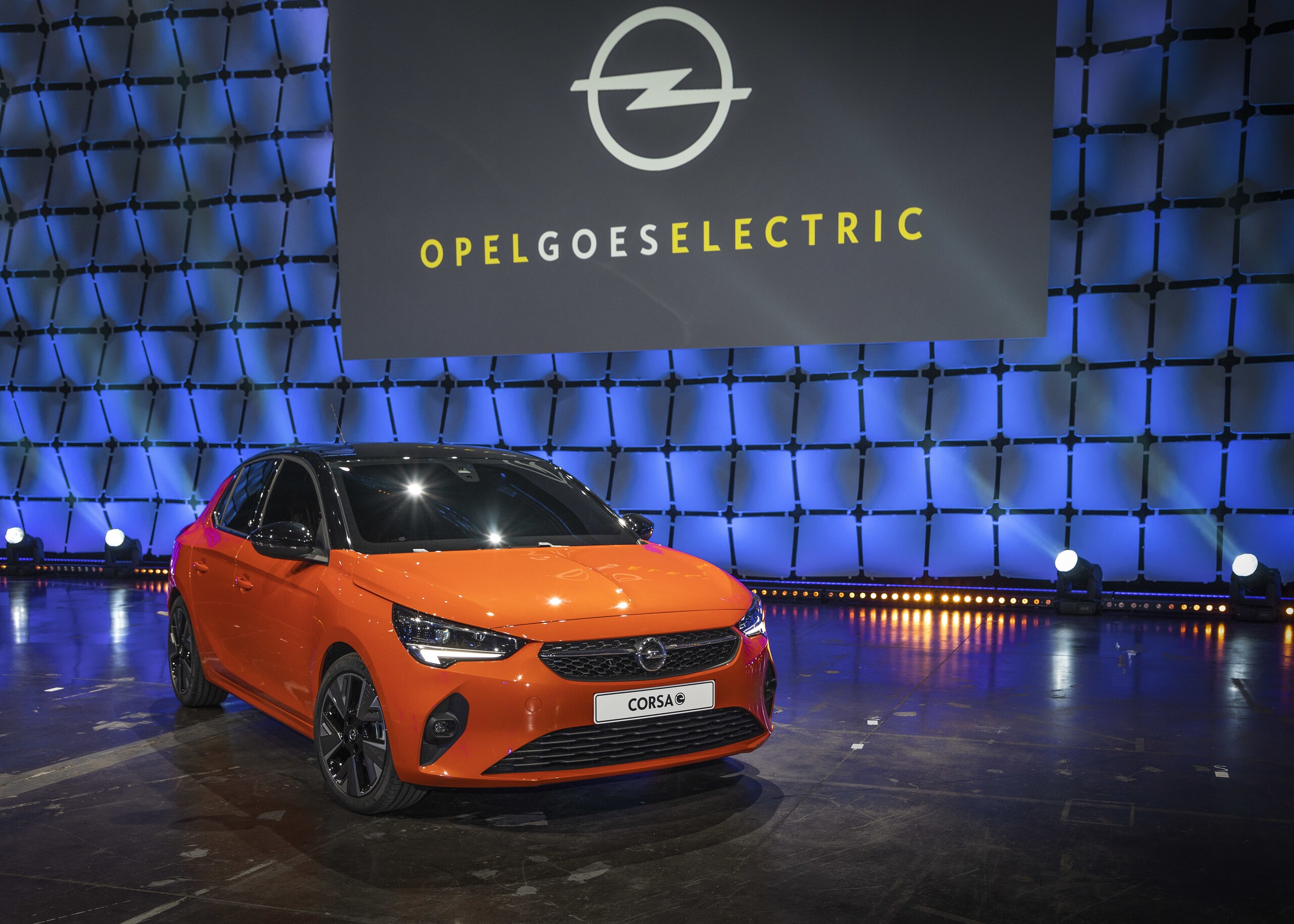 Nuova Opel Corsa-e: il debutto a Russelsheim