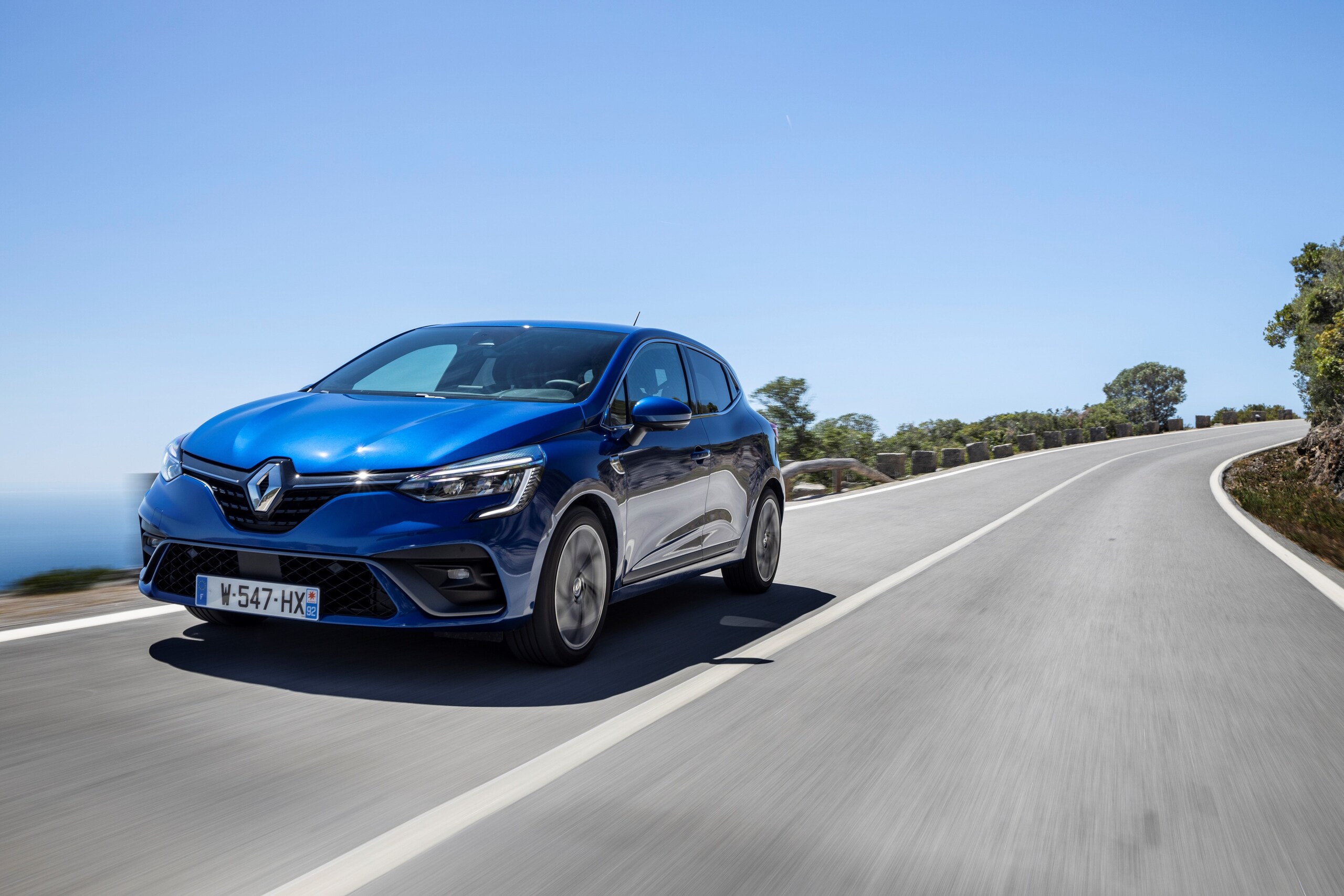 Nuova Renault Clio, il test su strada