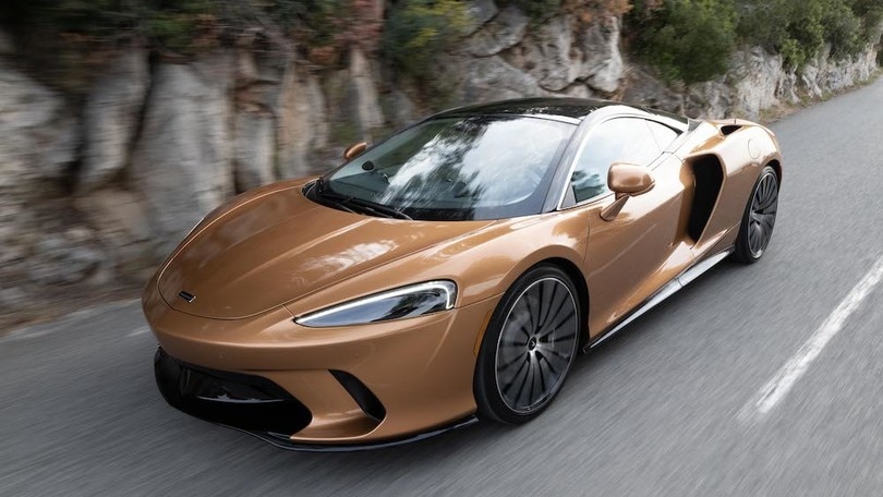 McLaren GT, prima uscita al Salone di Parco Valentino