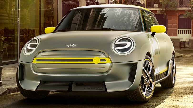 MINI Electric: in arrivo il 9 luglio FOTO e VIDEO