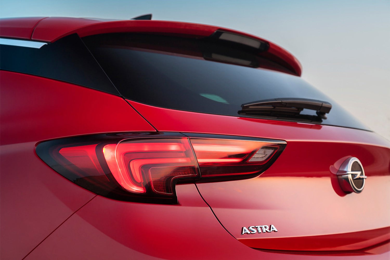 Opel Astra, la sesta generazione sarà prodotta in Germania