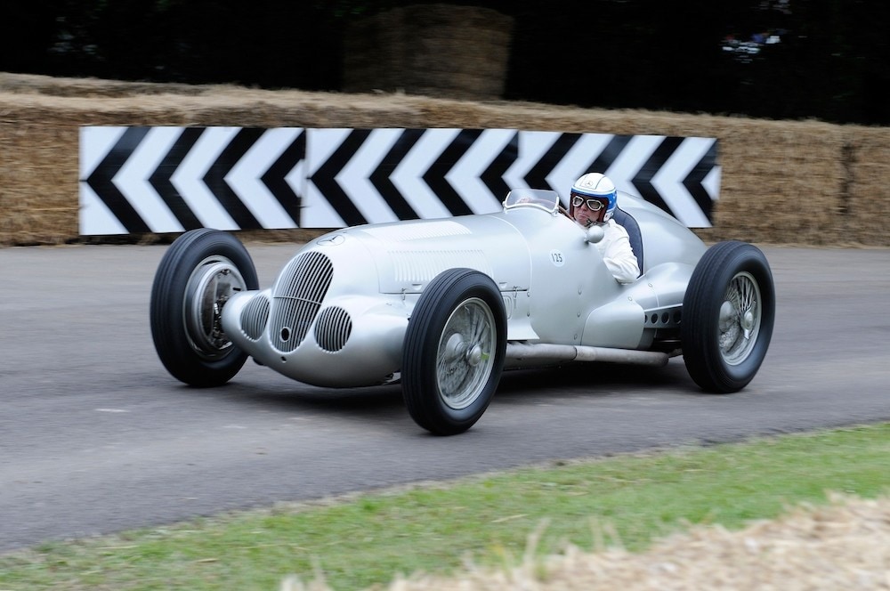 Mercedes, Frecce d'Argento in mostra a Goodwood