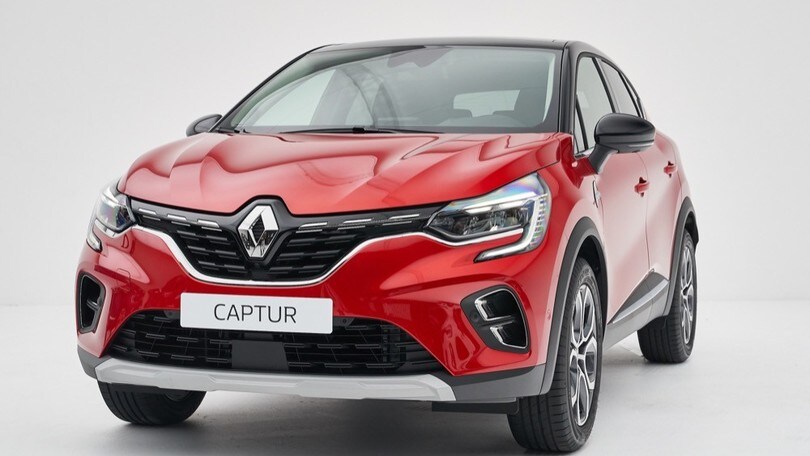 Nuova Renault Captur: FOTO