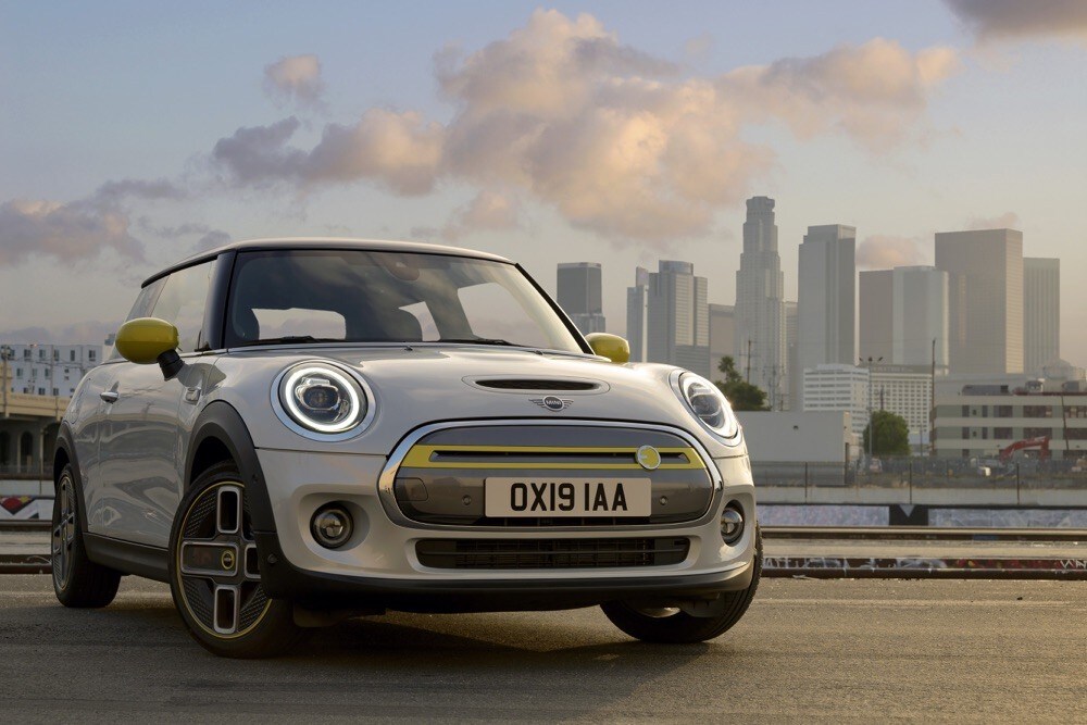 MINI Cooper SE, arriva quella elettrica