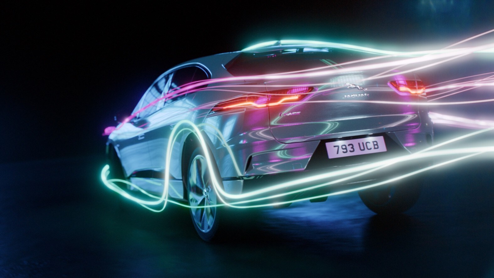 Jaguar XJ, sarà elettrica nel 2020
