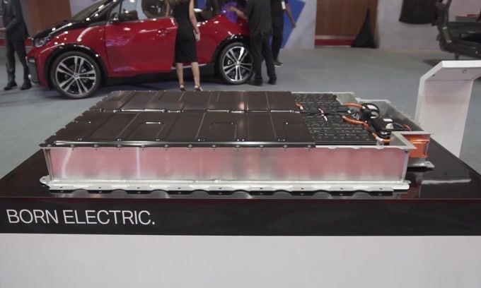 Le e-car nel futuro, prospettive e punti di forza VIDEO