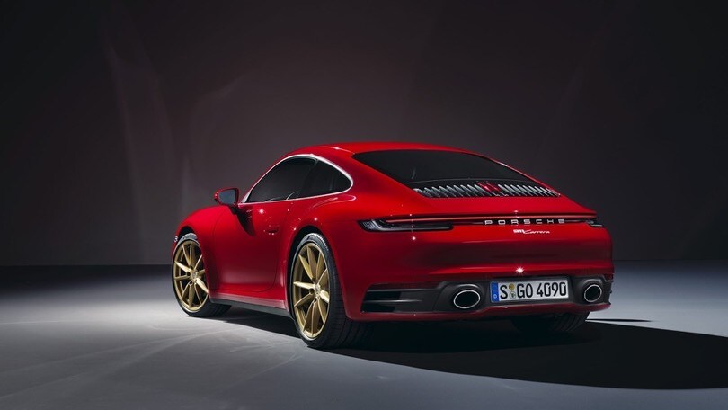 Porsche 911 Carrera: foto