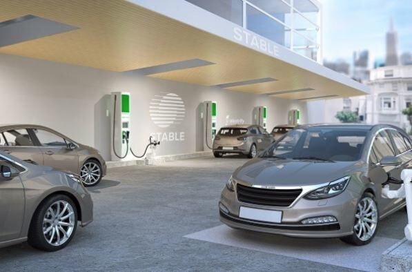 Auto elettriche, negli Usa ricarica robotica e automatizzata
