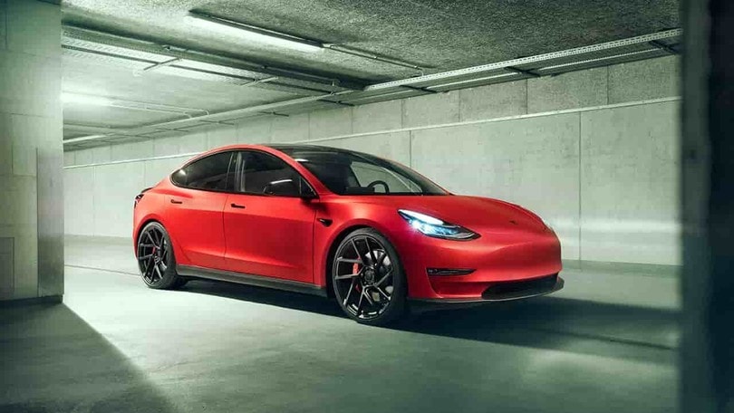 Tesla Model 3, Novitec la fa più cattiva