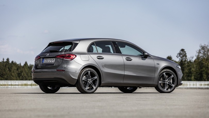 Mercedes, A250 e B250 ibride: foto