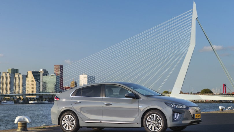 Hyundai Ioniq Electric: le foto