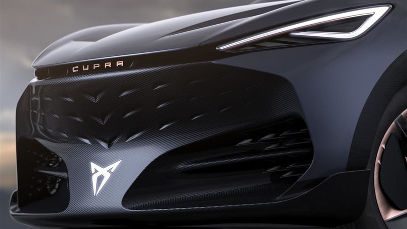 Cupra Tavascan concept: foto