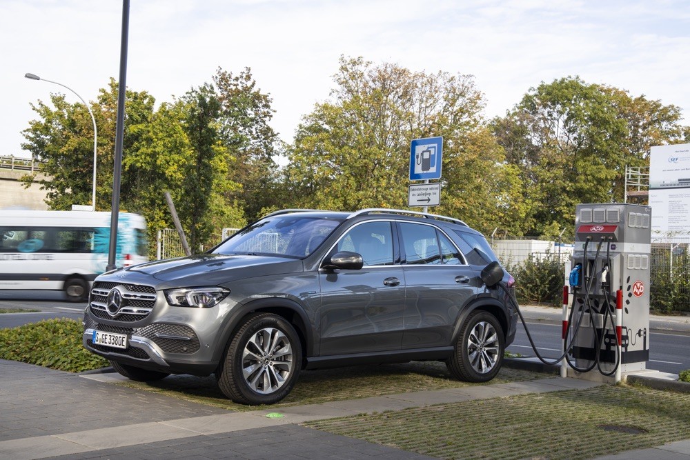 Mercedes GLE 350de ibrido plug-in debutta a Francoforte