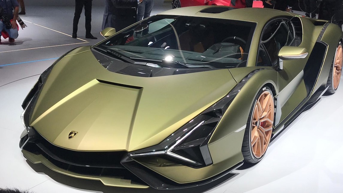 Lamborghini Siàn FKP 37, ibrida da 819 cavalli