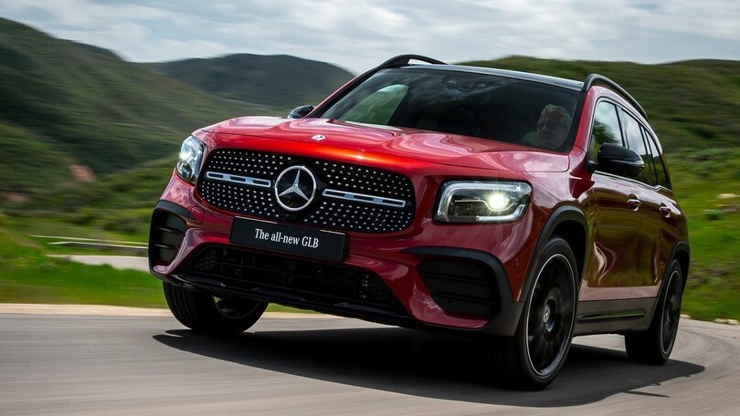 Mercedes EQB, quasi come GLB ma elettrico