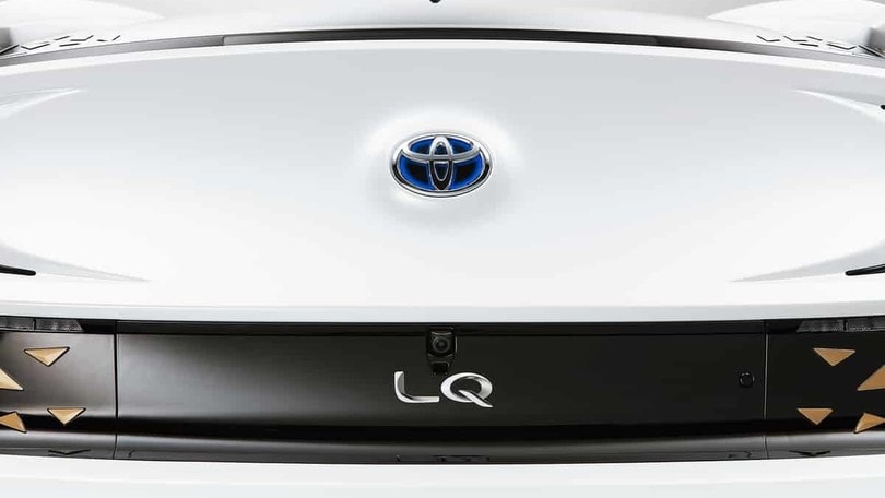 Toyota LQ Concept: FOTO