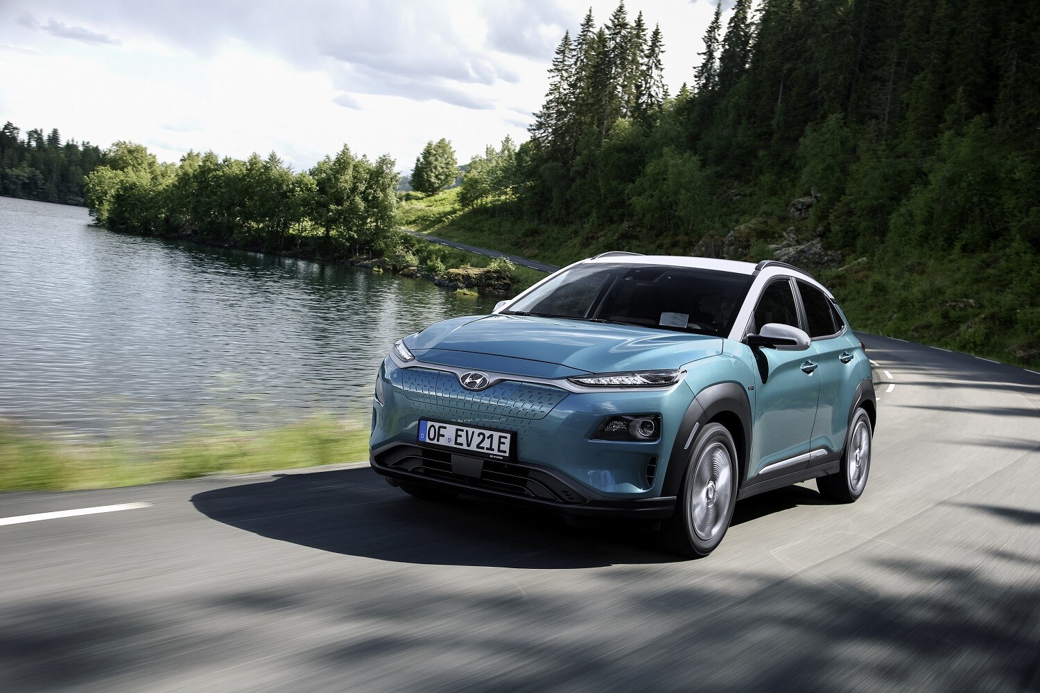 Hyundai e Juice Box di Enel X: l'offerta per la ricarica delle auto elettriche