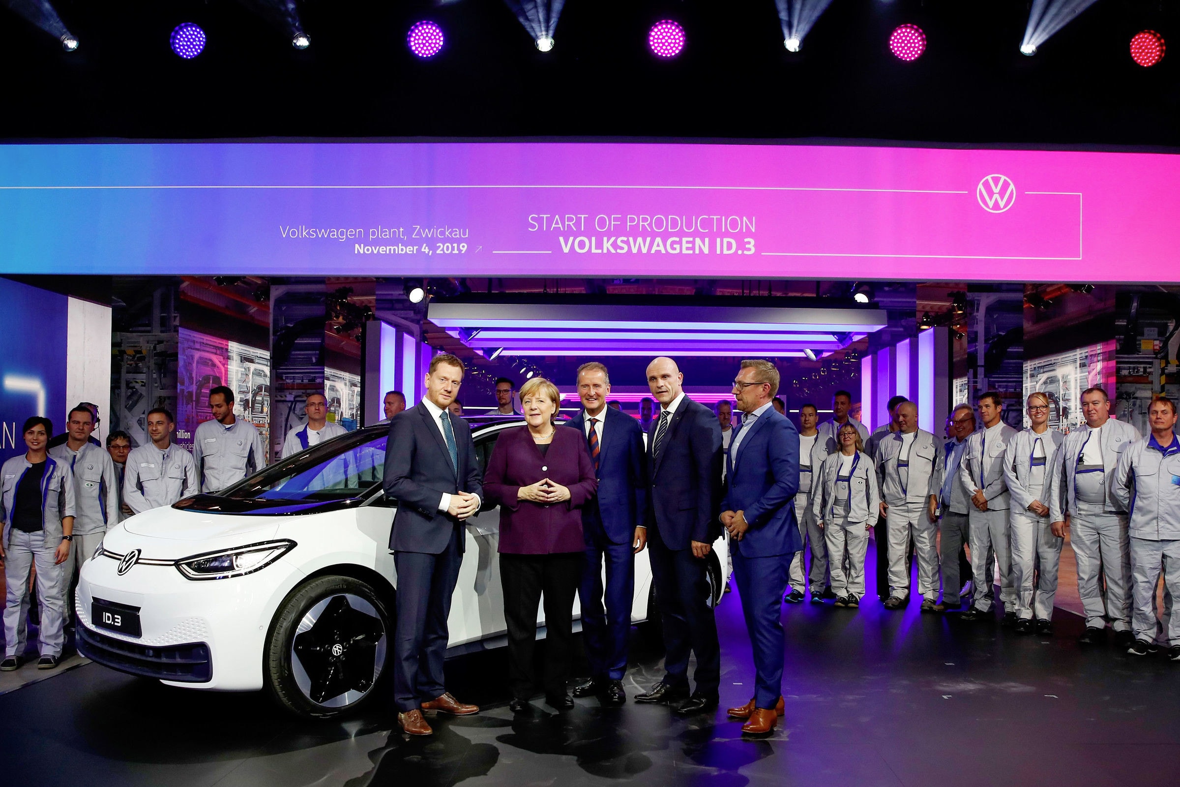 Volkswagen ID.3: produzione iniziata a Zwickau, presente Angela Merkel