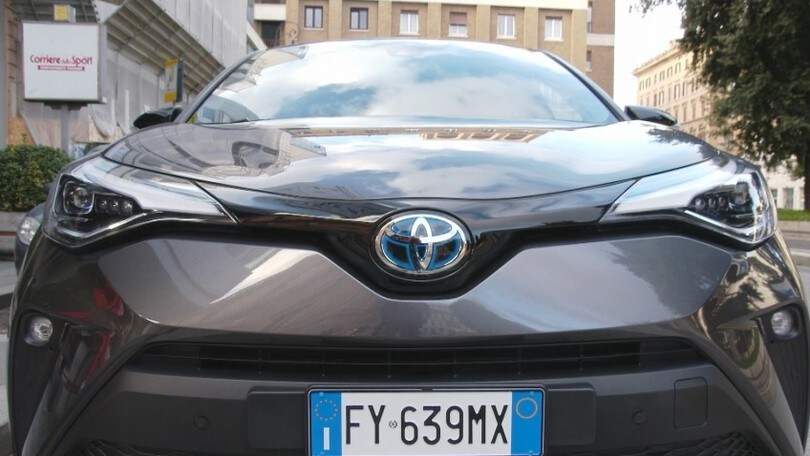 Test Drive Experiences: la prova di Roma del nuovo Toyota C-HR Hybrid