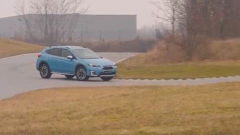 Subaru XV e-boxer, test su strada: VIDEO