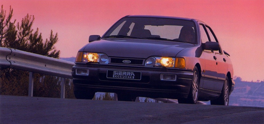 Ford Sierra RS Cosworth, veloce e brutale