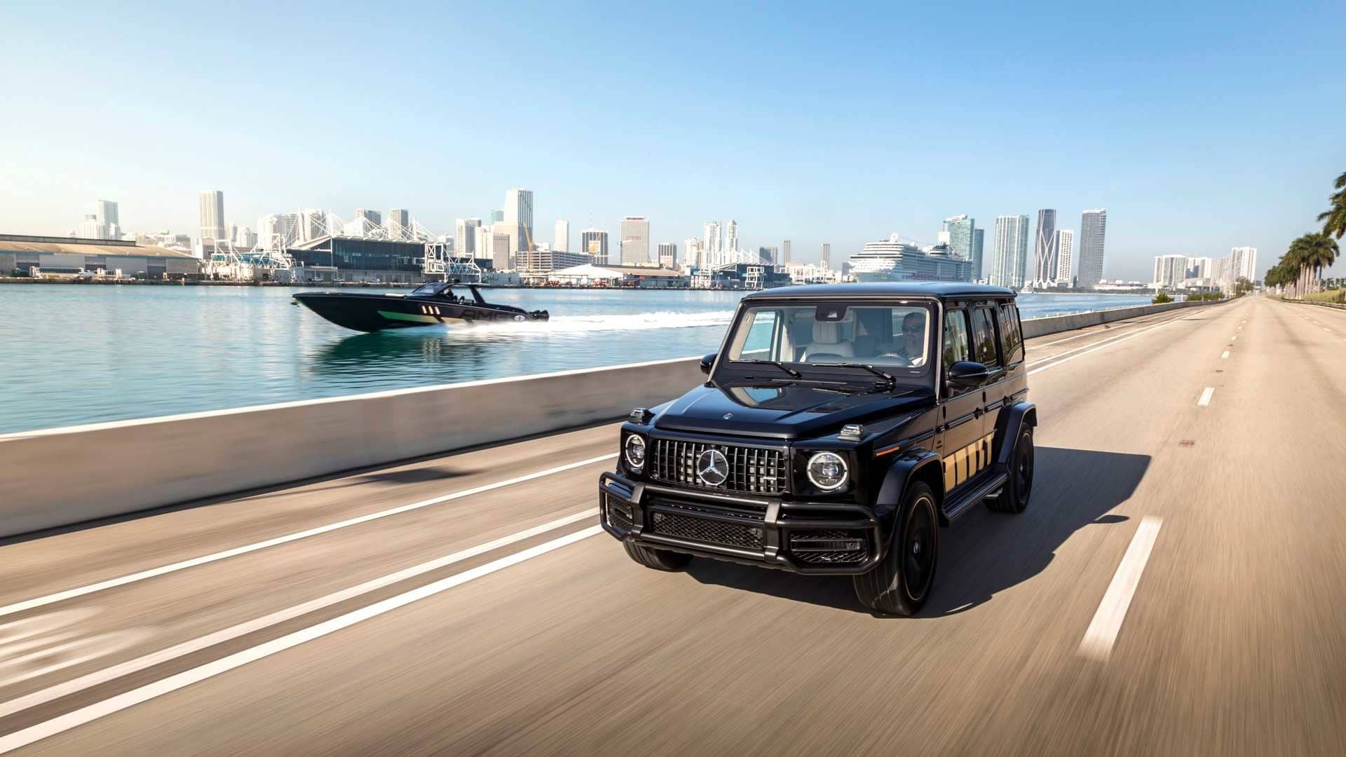 Cigarette Tiranna AMG Edition, il SUV estremo dei mari