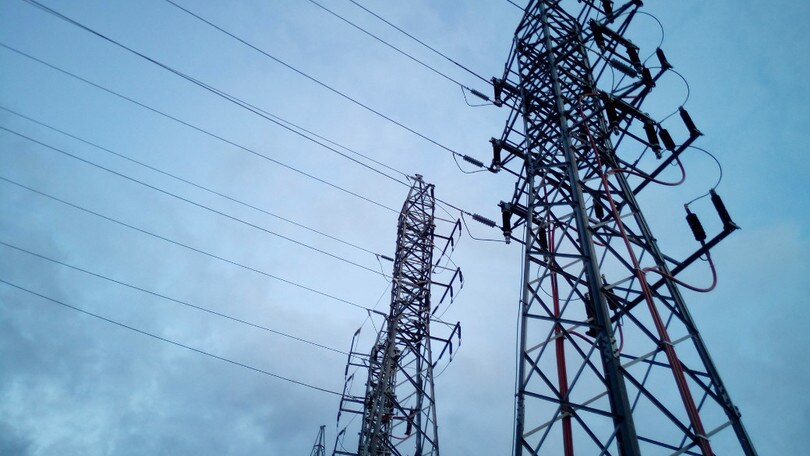 Auto elettriche: la ricarica smart contro aumento rifornimenti e prezzi