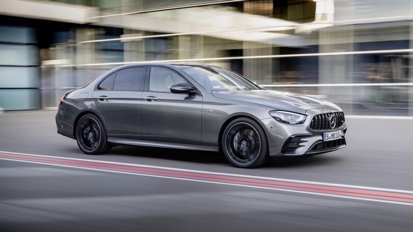 Mercedes-AMG E53 restyling 2020: foto