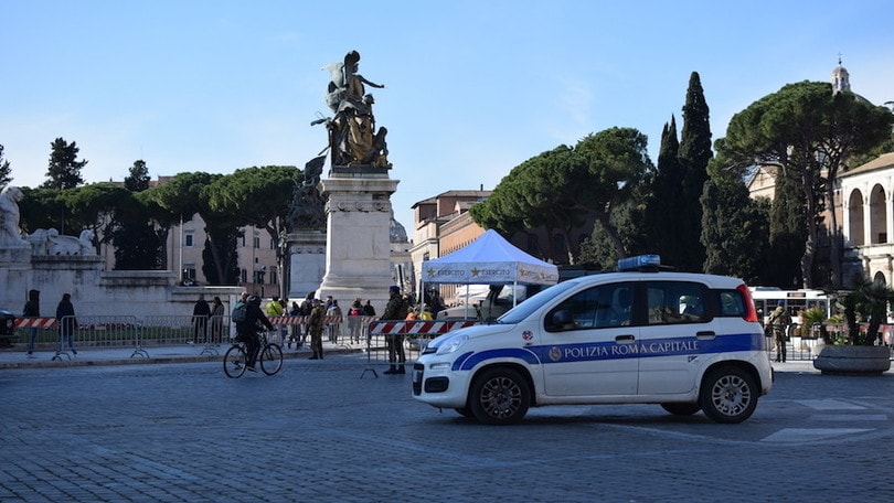 Coronavirus, boom di oltre 30mila denunce a Pasqua e Pasquetta