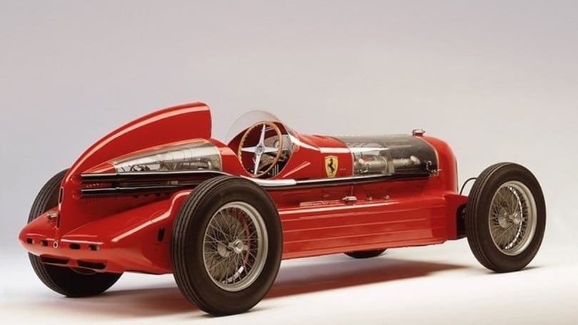 Alfa Romeo 16C Bimotore FOTO