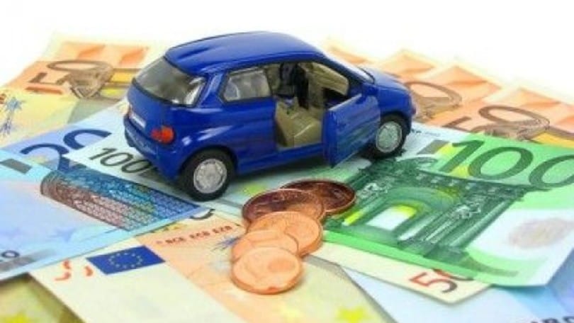 Bollo auto, scadenza pagamento cambia in base alla regione