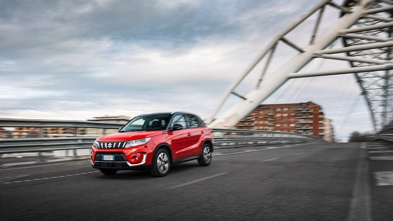 Suzuki posticipa le scadenze di garanzie, manutenzione e acquisti a prezzi speciali