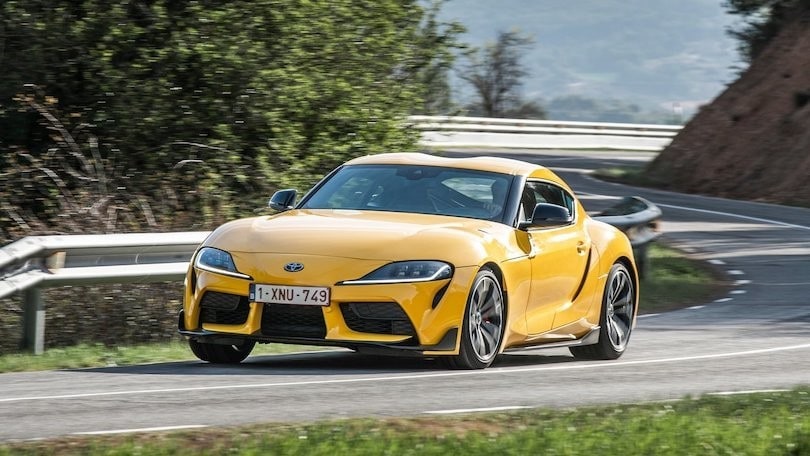 Toyota Supra, niente Android Auto e va bene così