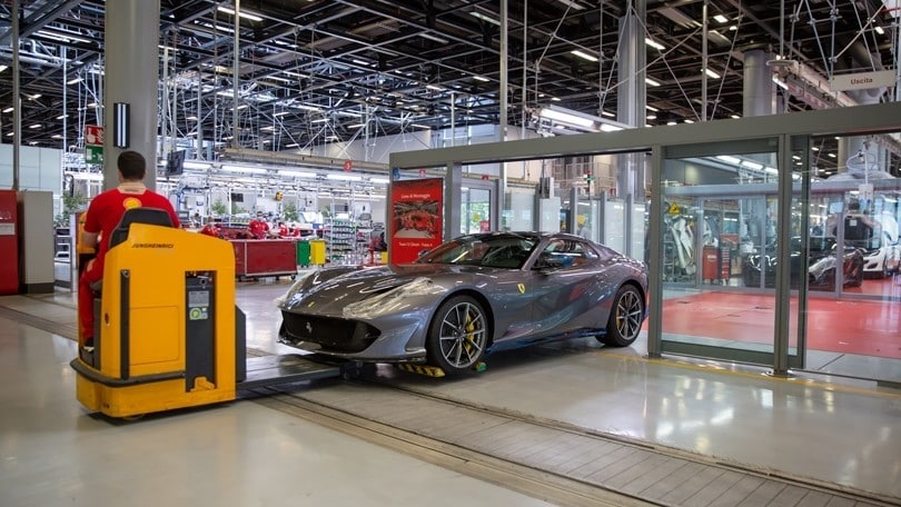 Fase 2 Ferrari: riparte la produzione al 100% FOTO