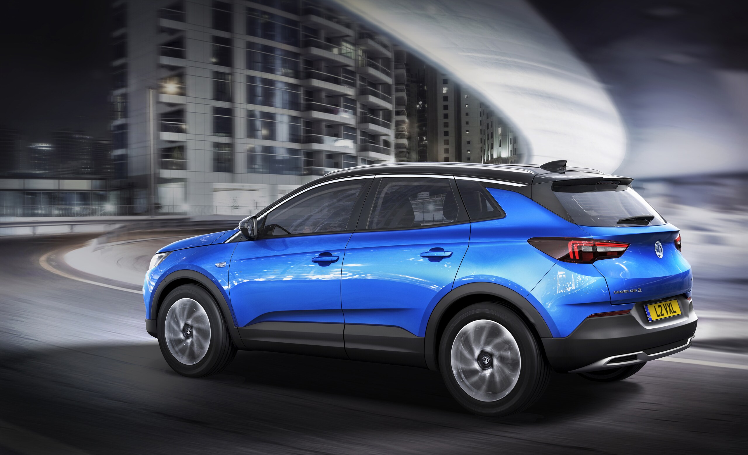 Opel Grandland X: drive test stradale per le 5 stelle Euro NCAP VIDEO