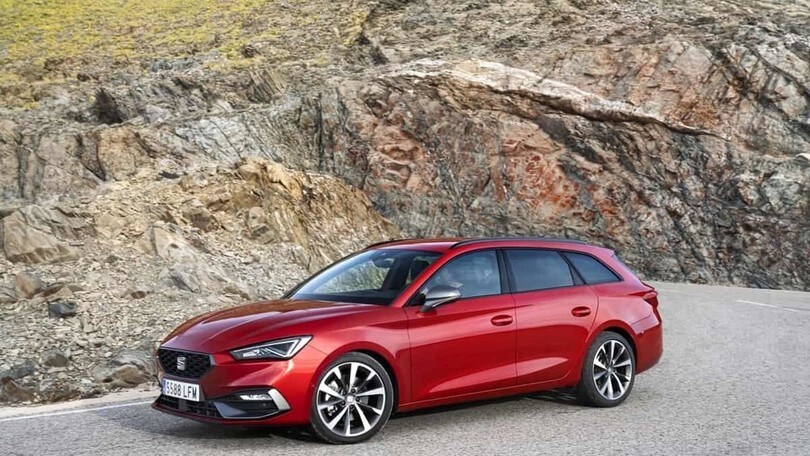 Seat riparte con Leon: la forza della quarta generazione insieme a Cupra Formentor