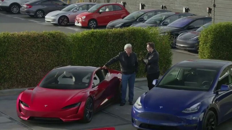 Elon Musk svela a Jey Leno le Tesla che arriveranno
