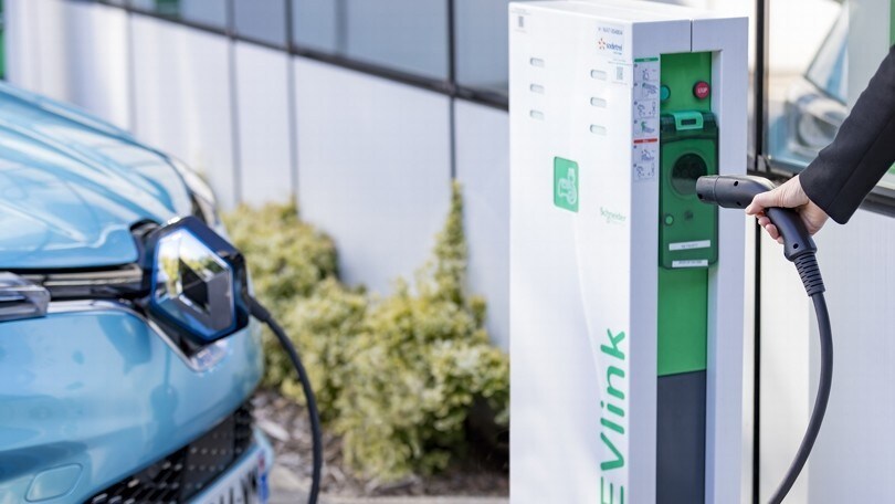 Renault lancia Elexent per diffondere la ricarica elettrica