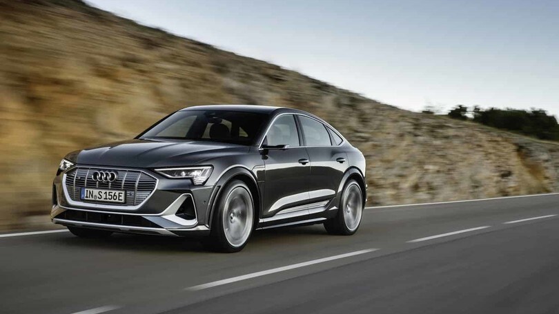 Audi e-tron S cala la tripletta dei motori elettrici