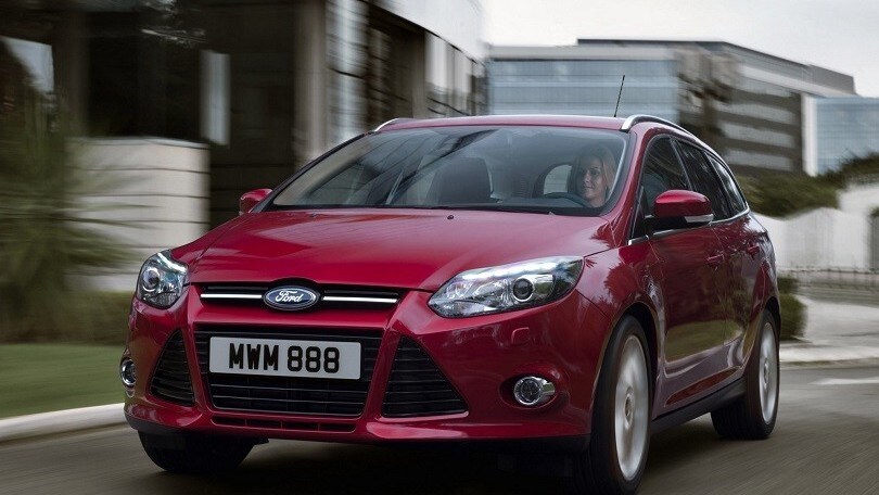 Donna pizzicata dall'autovelox a 703 km/h: Ferrari? No, Ford Focus!