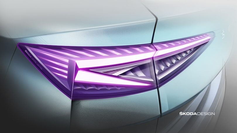 Enyaq IV, fari full Led Matrix per il SUV elettrico