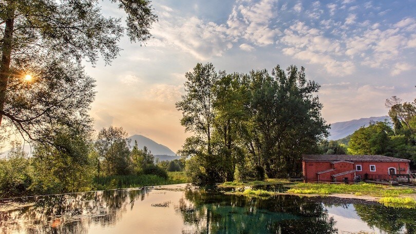 Da Isola del Liri al lago di Posta Fibreno, dove l'acqua è regina