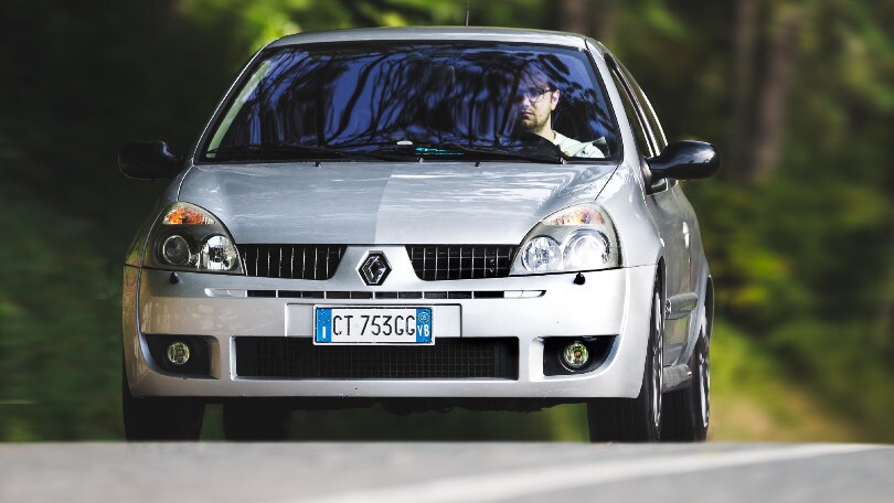 Clio RS182, al centro del piacere