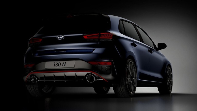 Hyundai i30 N teaser FOTO