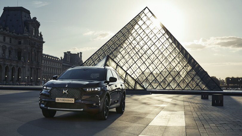 DS 7 Crossback Louvre, SUV dalla vena artistica