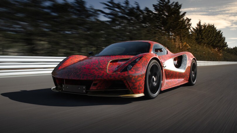 Lotus Evija dai 5 volti: così si guida dalla modalità Range alla Track