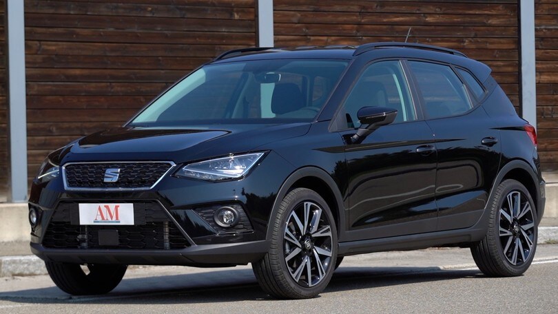 SEAT Arona 1.0 TGI, la prova VIDEO