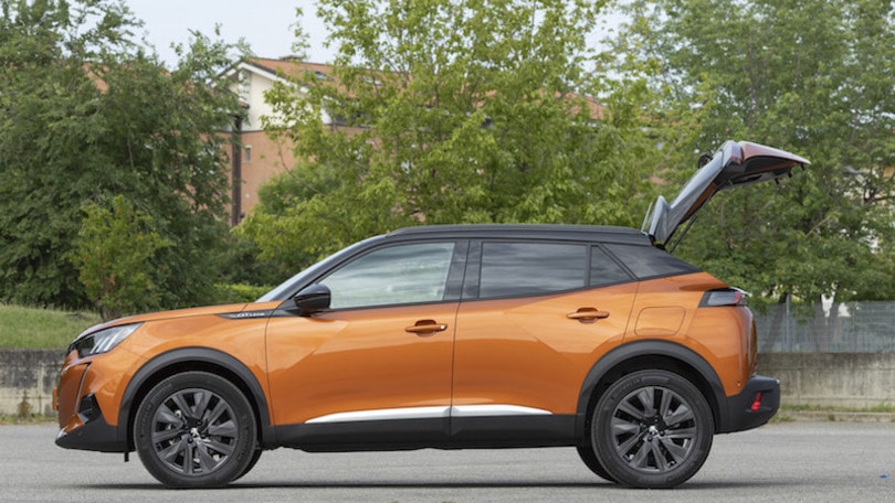 Peugeot 2008 BlueHDi 130 GT-Line, la prova FOTO