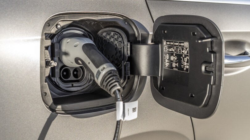 Consumi delle ibride plug-in, Transport & Environment e il nodo ricarica