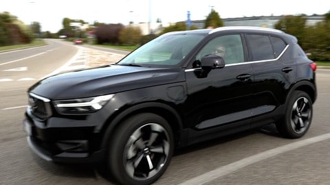 Volvo XC40 T5 Recharge, la prova VIDEO